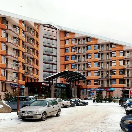 בורובץ Apartments Flora-Daisy מראה חיצוני תמונה