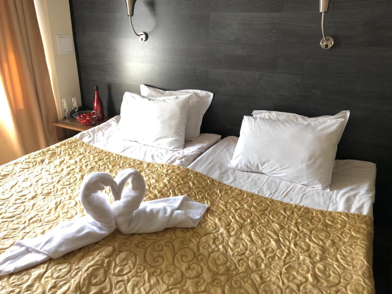 בורובץ Apartments Flora-Daisy מראה חיצוני תמונה